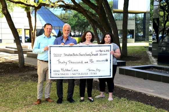 Helping The Community Together Once Again: BubbieCare Donates $30,000 to Shalom Austin Jewish Family Service