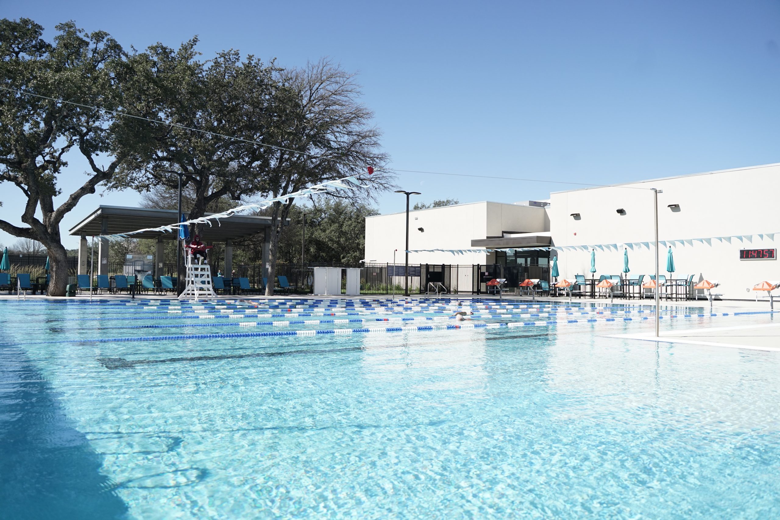 The new state of the art Rochelle and Stanley Ferdman Family Aquatic Center with the Lisa and Sandy Gottesman Pool is designed for lap swimmers, campers, lessons and a variety of other programs. Credit: Dave Hawks