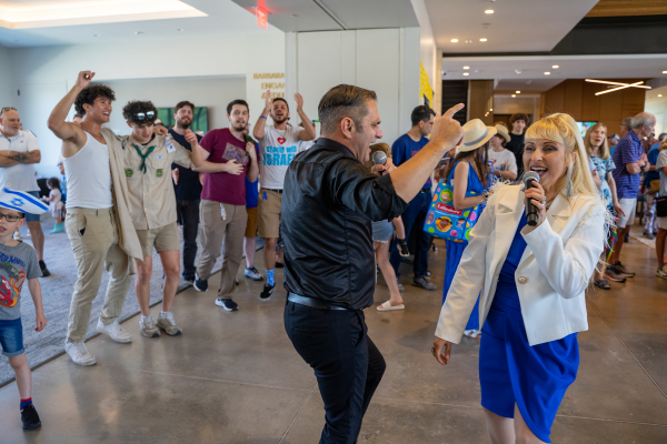 Community members dance and enjoy musical performance by the Dayan Family at Yom HaAtzmaut celebration at the Dell JCC on May 19, 2024. Credit: Rebecca Golden