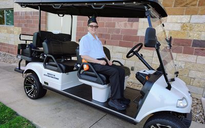 Austin Post 757 JWV Donates 6-Passenger Cart to Austin VA Clinic