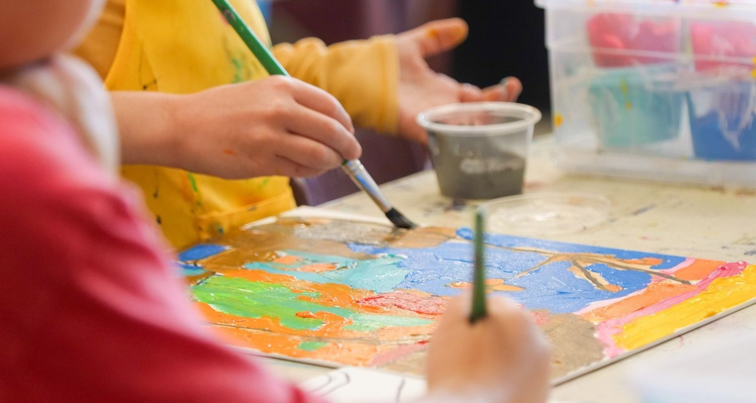 Children enjoy arts and crafts as part of the programming for The Social Players!. Courtesy: Shalom Austin