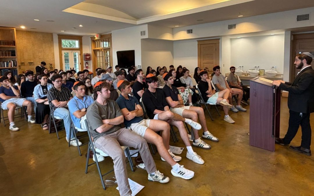 THGAAC and UT Chabad Bring in Leibel Lazaroff to Share His Story 