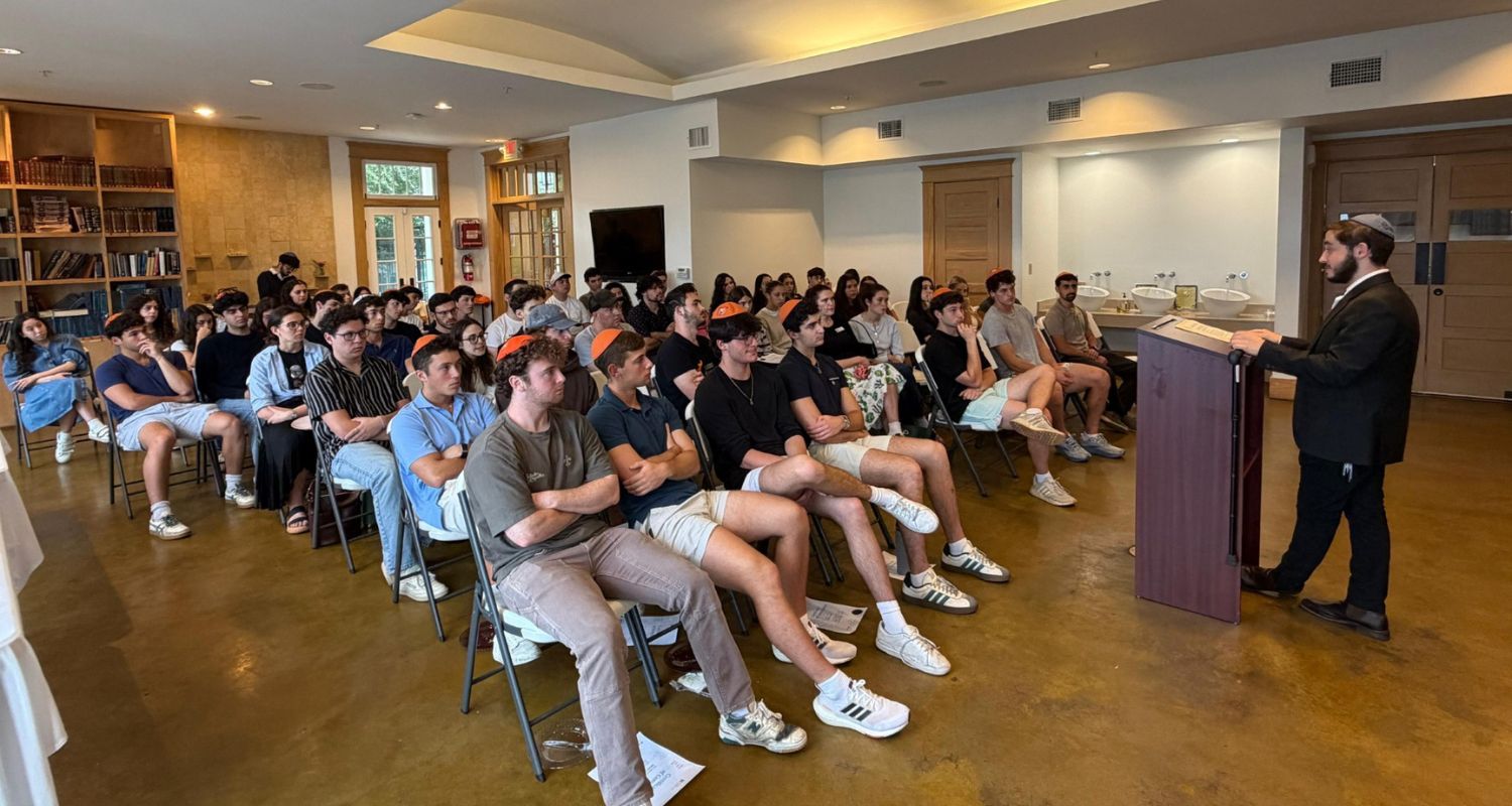 Leibel Lazaroff addressing students at UT Chabad. Courtesy: Texas Holocaust, Genocide, and Antisemitism Advisory Commission